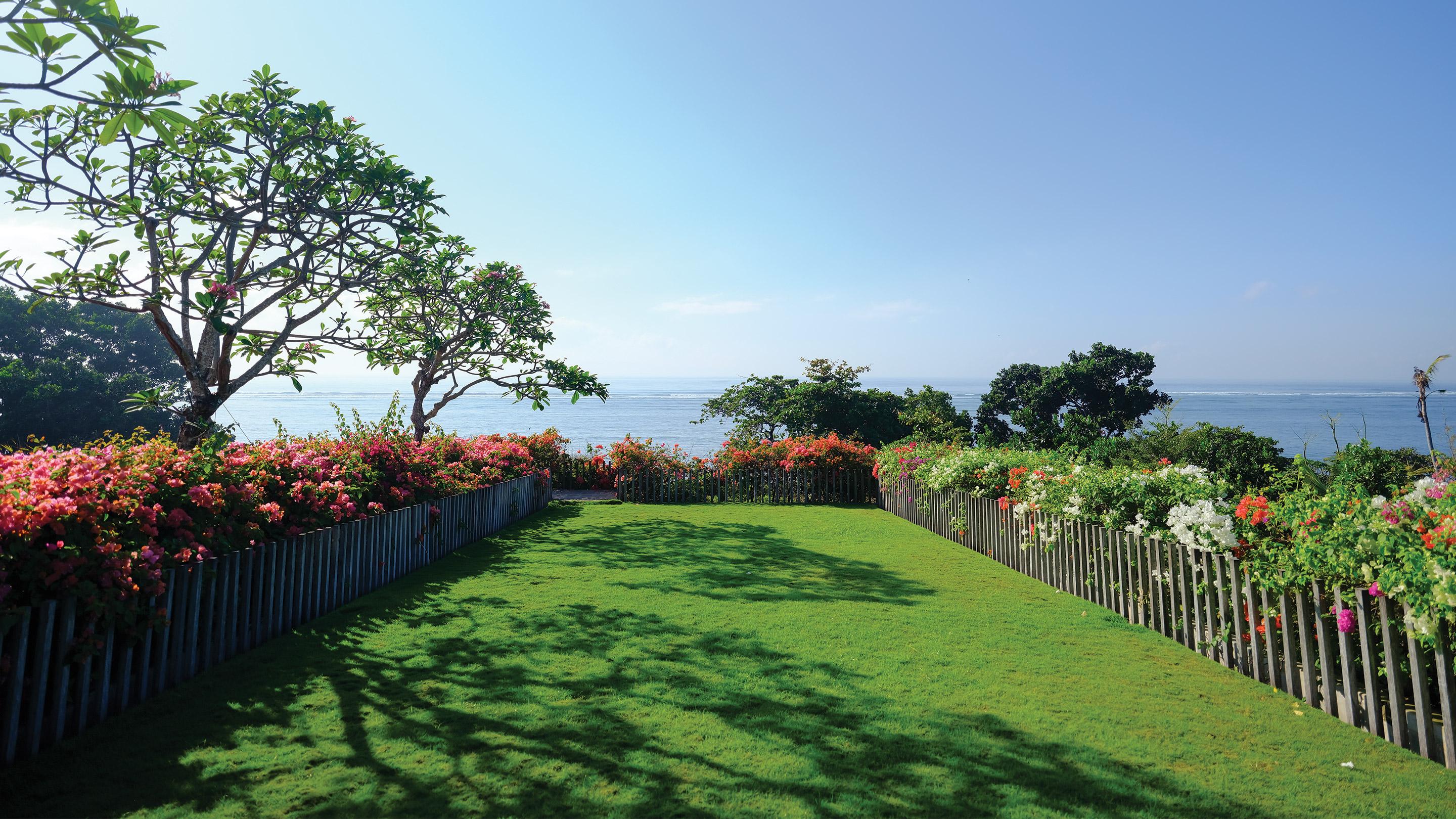 Maya Sanur Resort & Spa Buitenkant foto